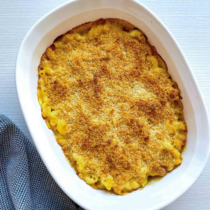 Baked macaroni and cheese with golden crispy breadcrumb topping.